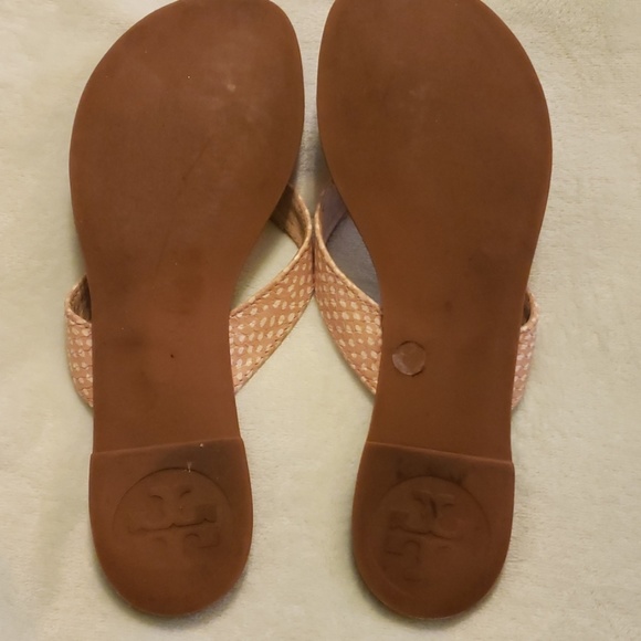 Like newTory Burch thora leather flip flop - Picture 3 of 3